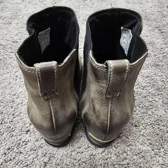 SOREL Joan of Arctic Wedge II Chelsea Boot, Size 10, Gray - Picture 3 of 8